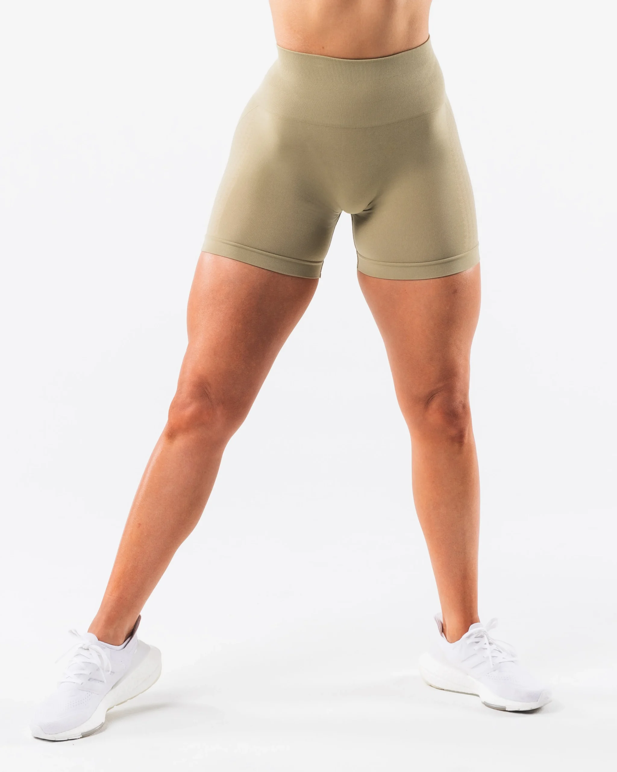 Amplify Contour Short 5"