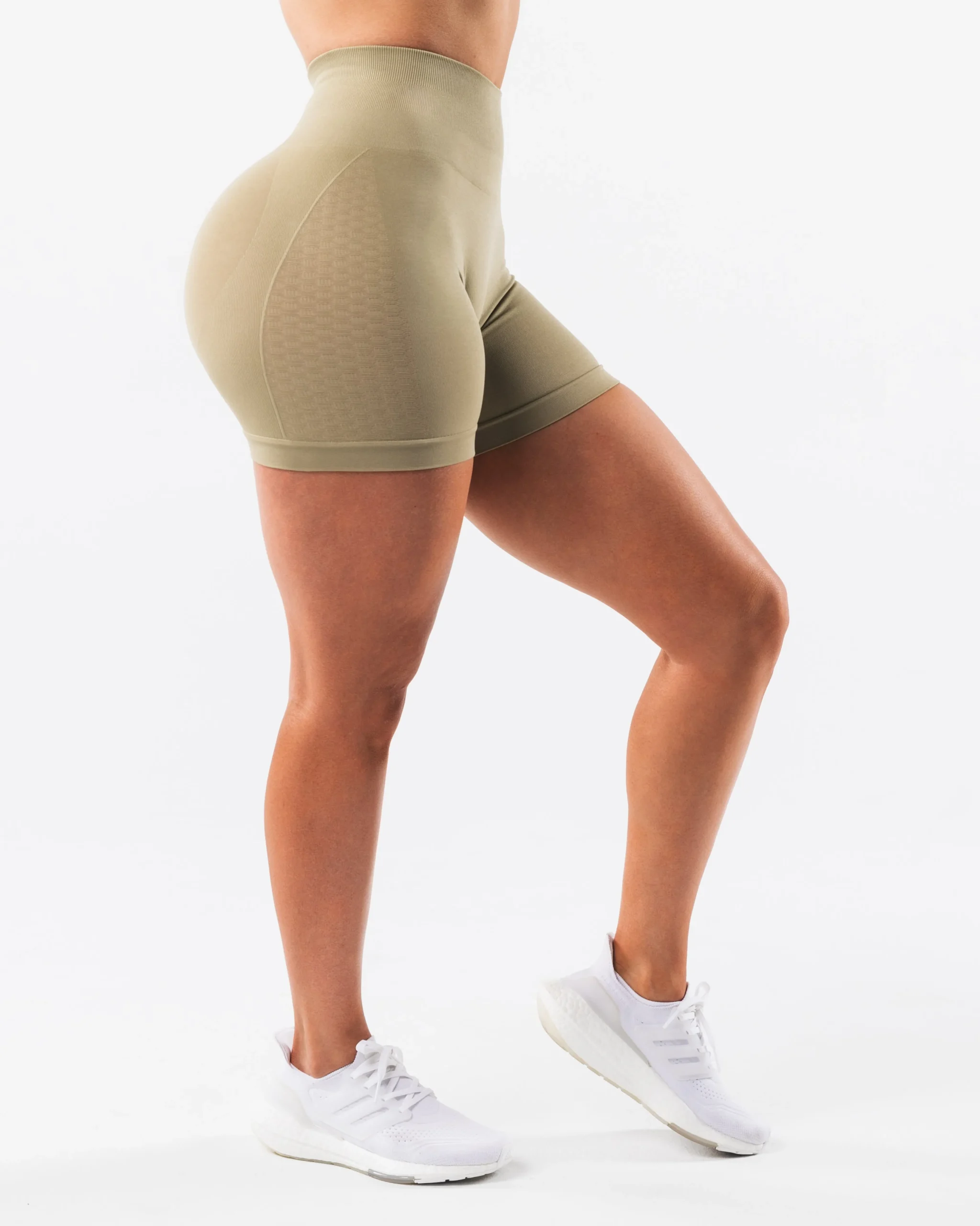 Amplify Contour Short 5"