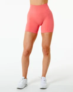 Amplify Short 4.5"