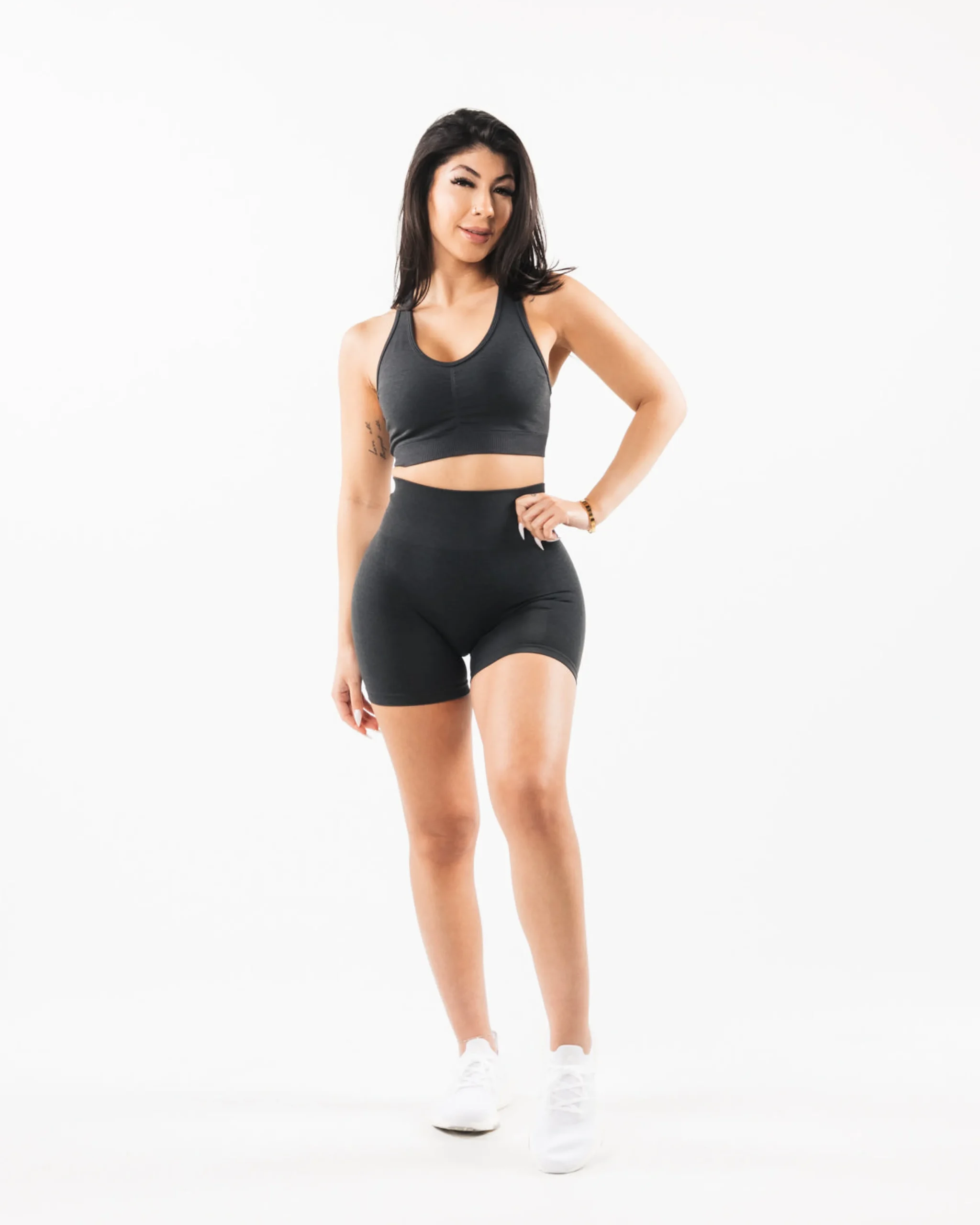 Amplify Short 4.5"