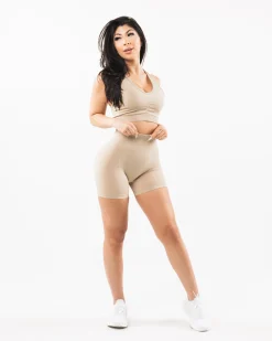 Amplify Short 4.5"