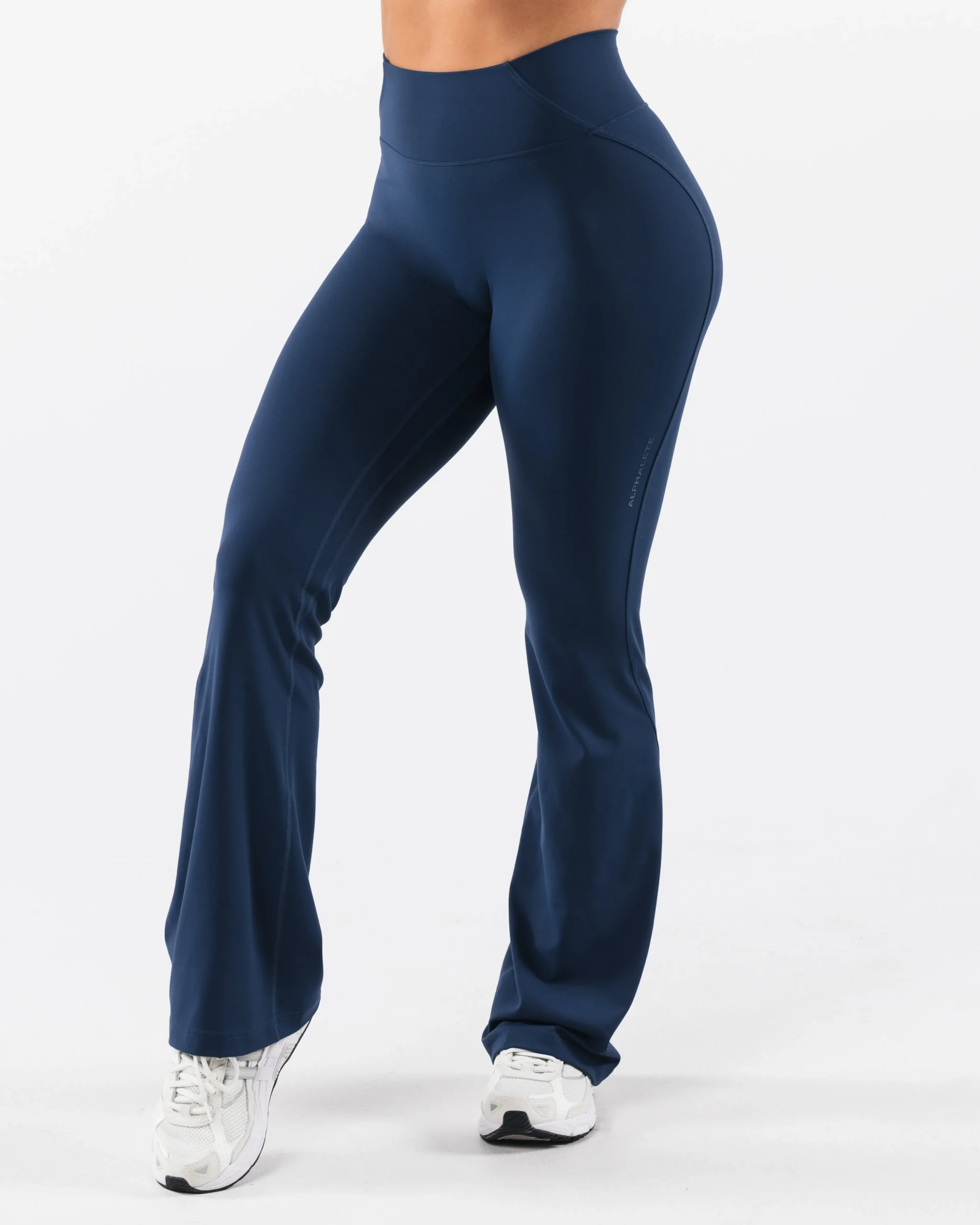 Aura Flared Pant