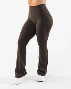 Aura Flared Pant