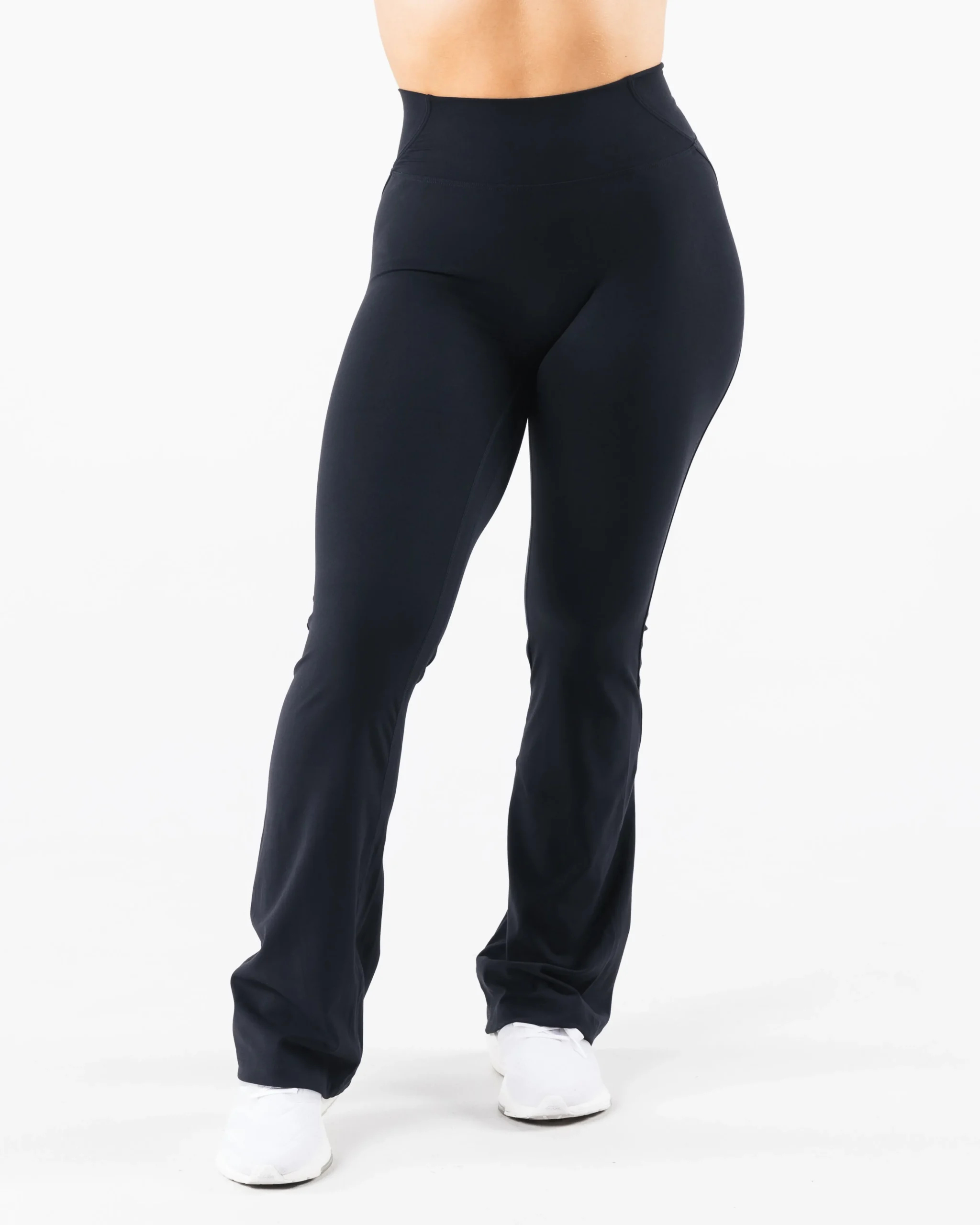 Aura Flared Pant