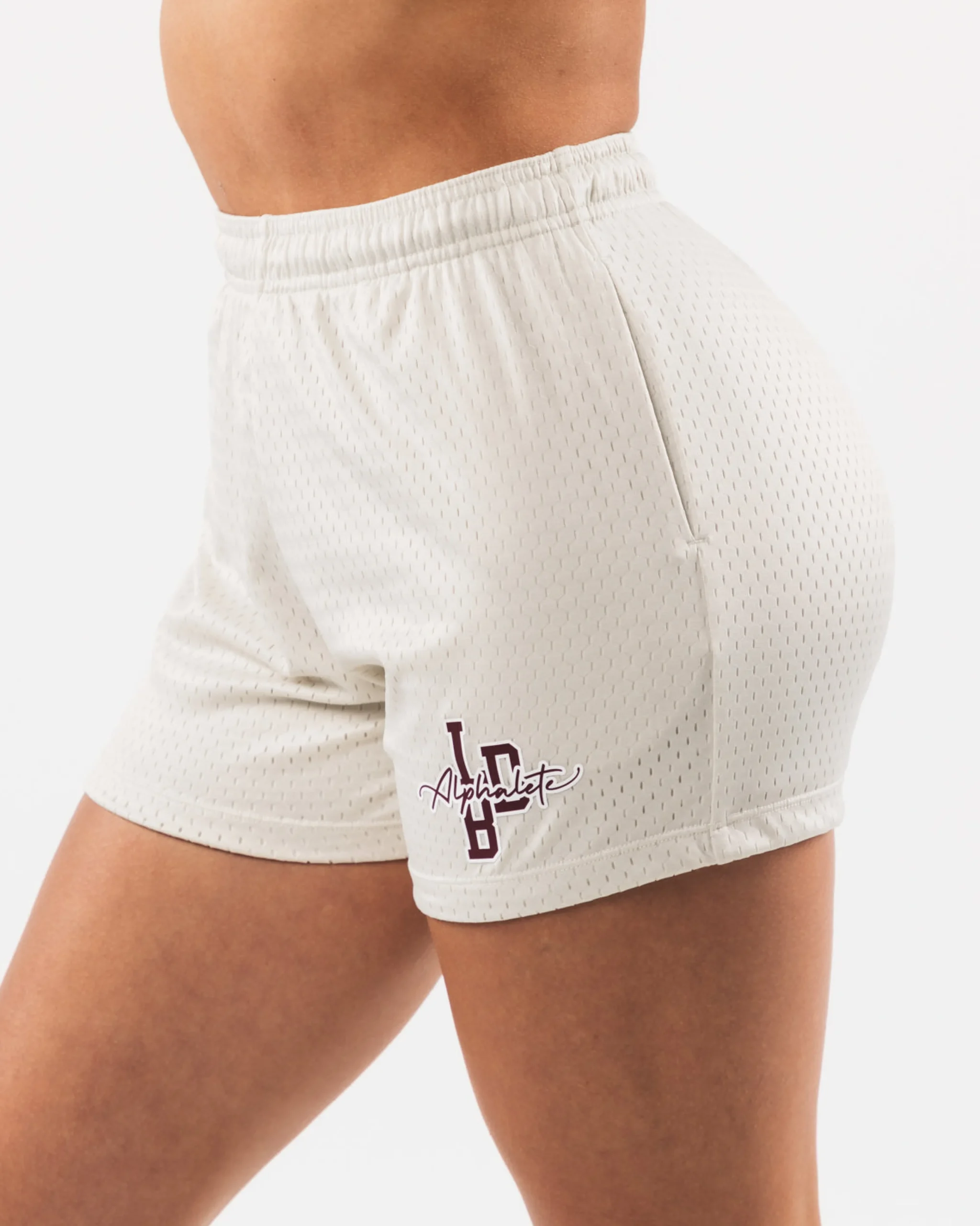 Signature Mesh Short 4"