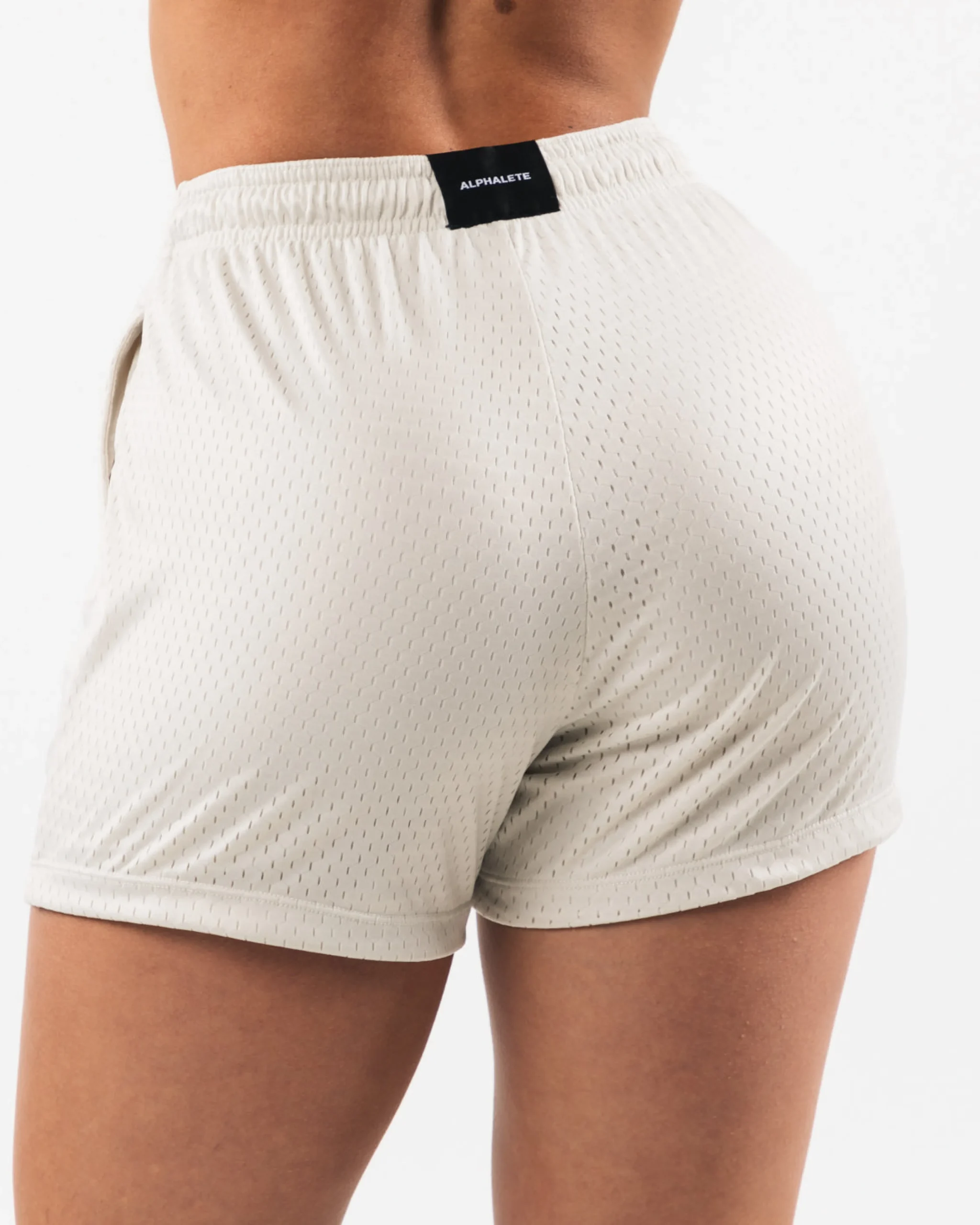 Signature Mesh Short 4"
