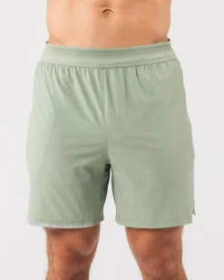 Studio Short 6"