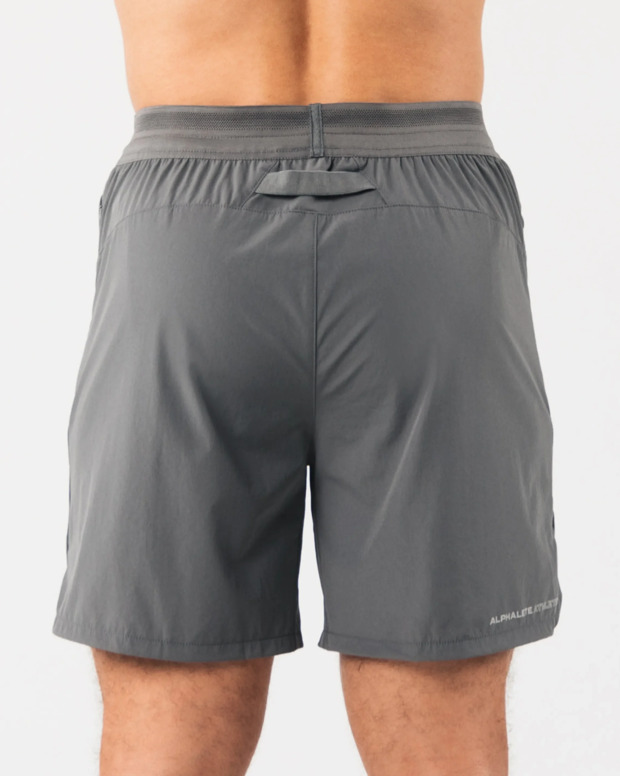 Studio Short 6"