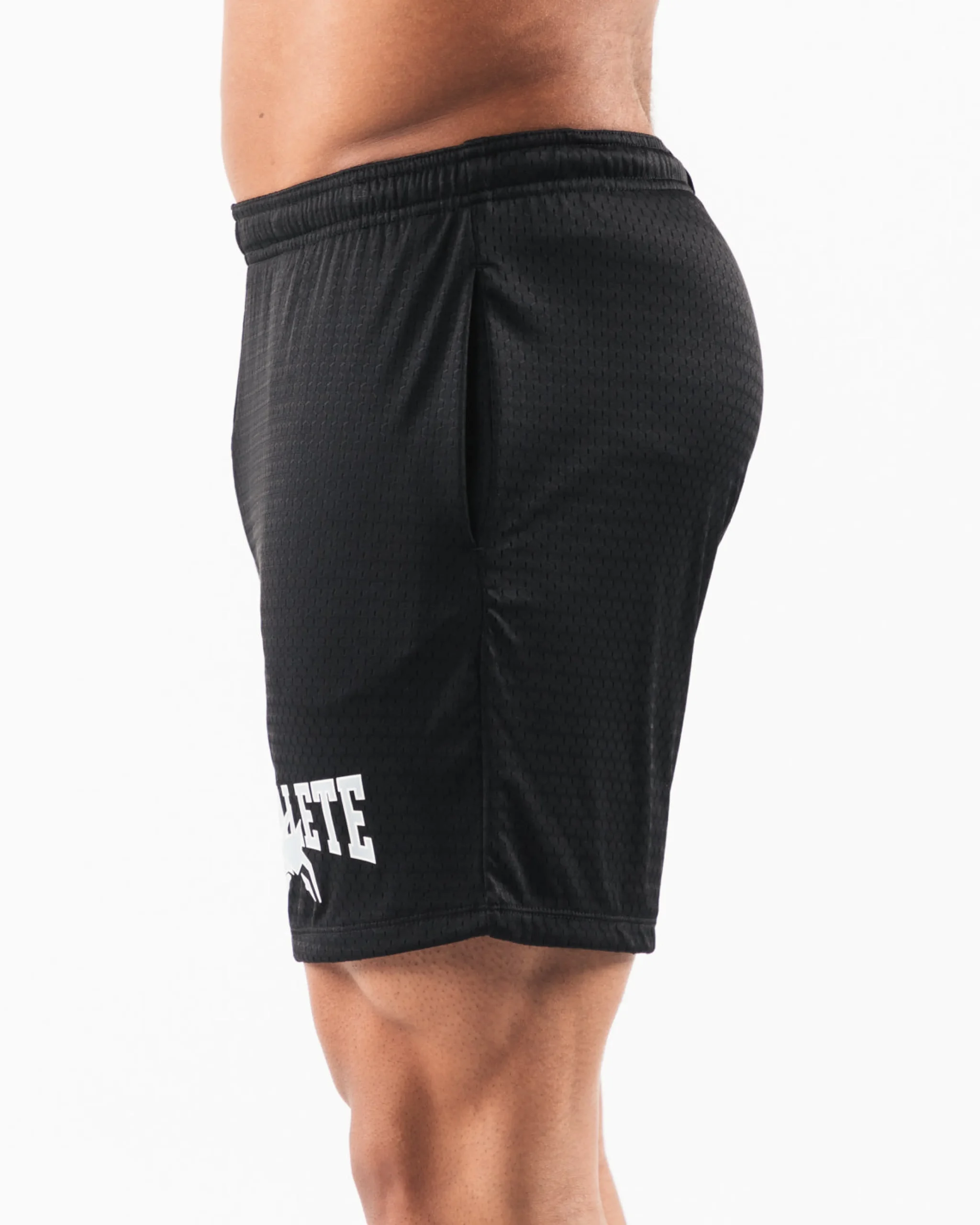 Wolf Head Mesh Short 6"